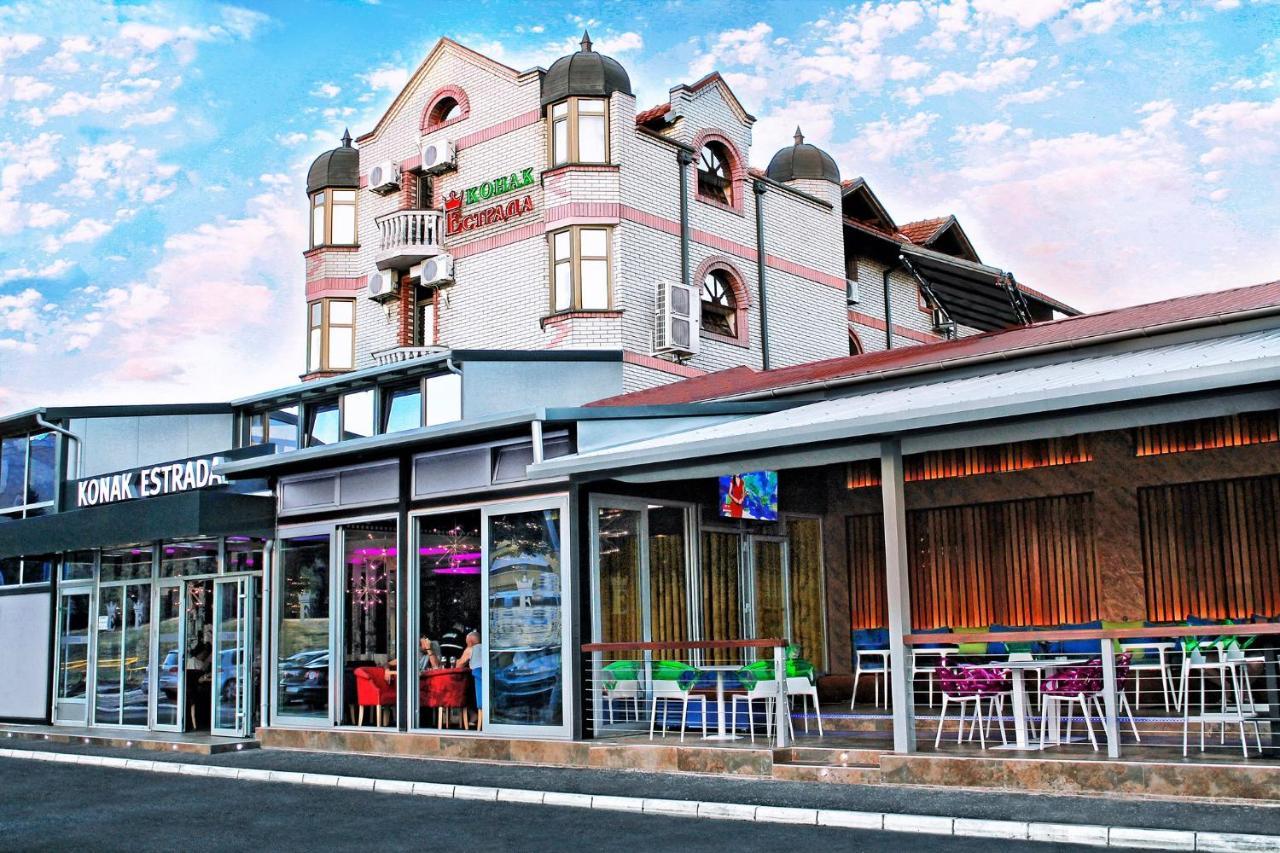 Estrada Lux Hotel Belgrad Exterior foto